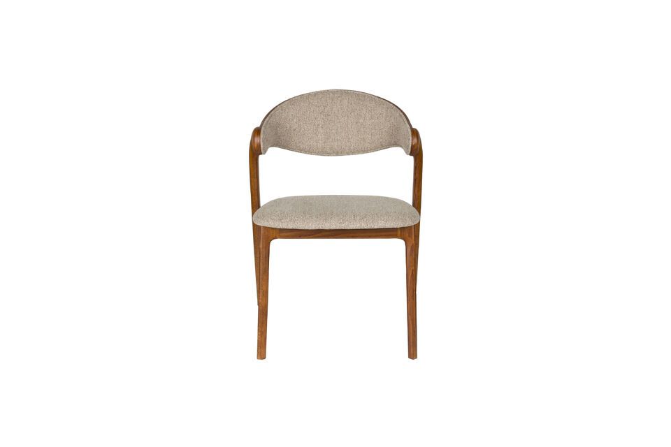 Son allure vintage