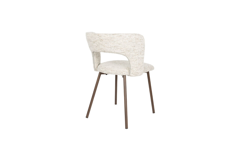 Cette chaise de salle à manger