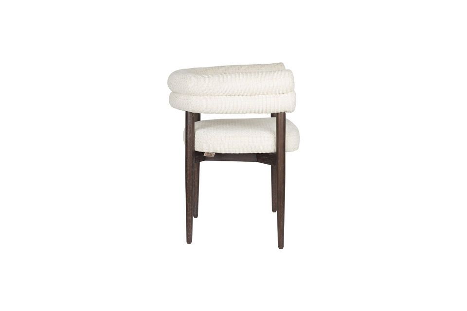 Qu\'elle s\'intègre dans un intérieur moderne ou bohème