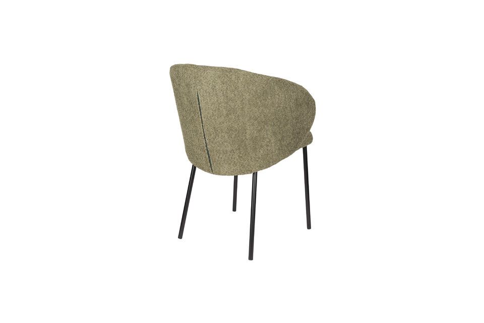 Évoquant un design épuré