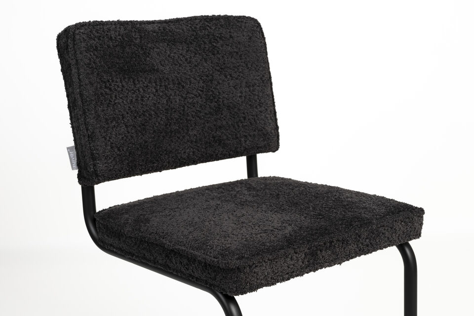 Le cadre monochrome de la Ridge Soft s\'harmonise parfaitement avec le revêtement