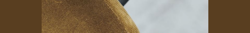 Mise en avant matière Chaise en velours olive Lao