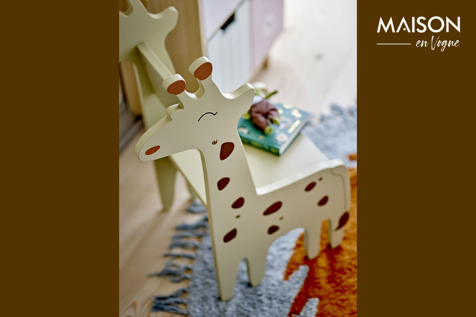 Avec son adorable design de girafe dans des tons verts