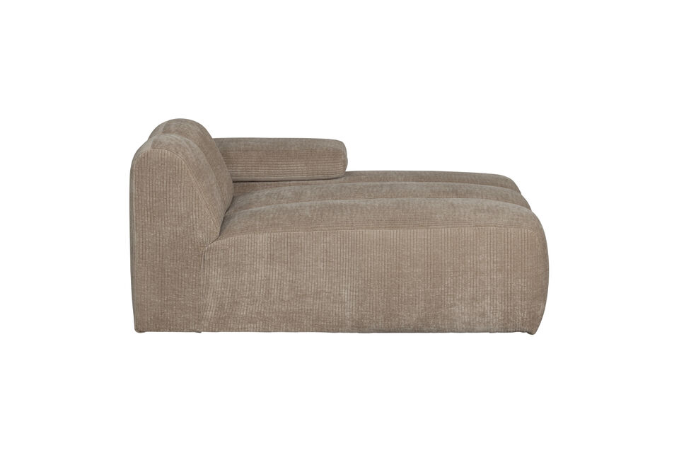 Thanks to its manually adjustable armrests, the Mojo offers extra flexibility and comfort