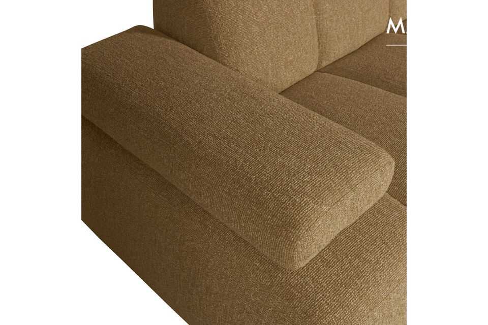 Create your ideal seating area with the Mojo, where style and comfort come together seamlessly
