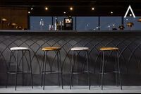 Chaises et tabourets de bar Woood