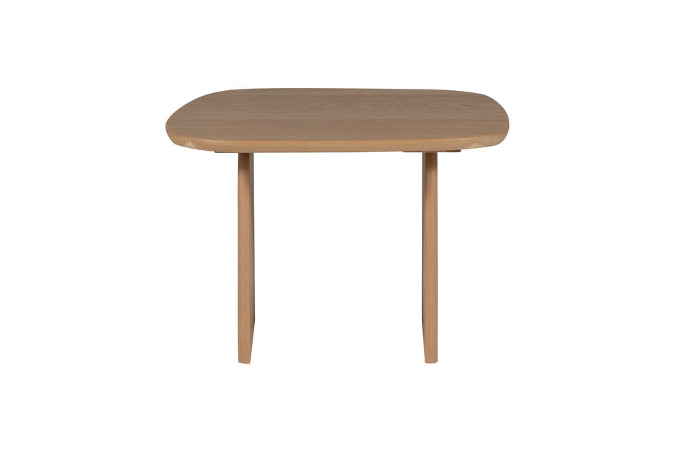 The natural wood pattern adds warmth to the whole