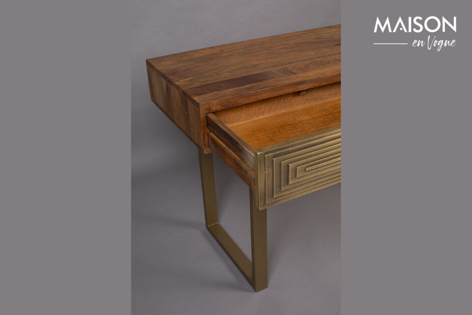 Auténticos muebles con carácter que elevan su interior a un nivel superior y crean un ambiente