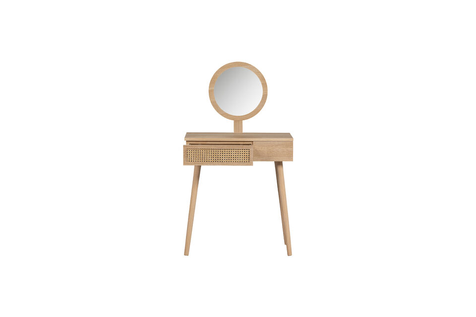 La table de la collection de la marque néerlandaise de design d\'intérieur WOOOD comporte un
