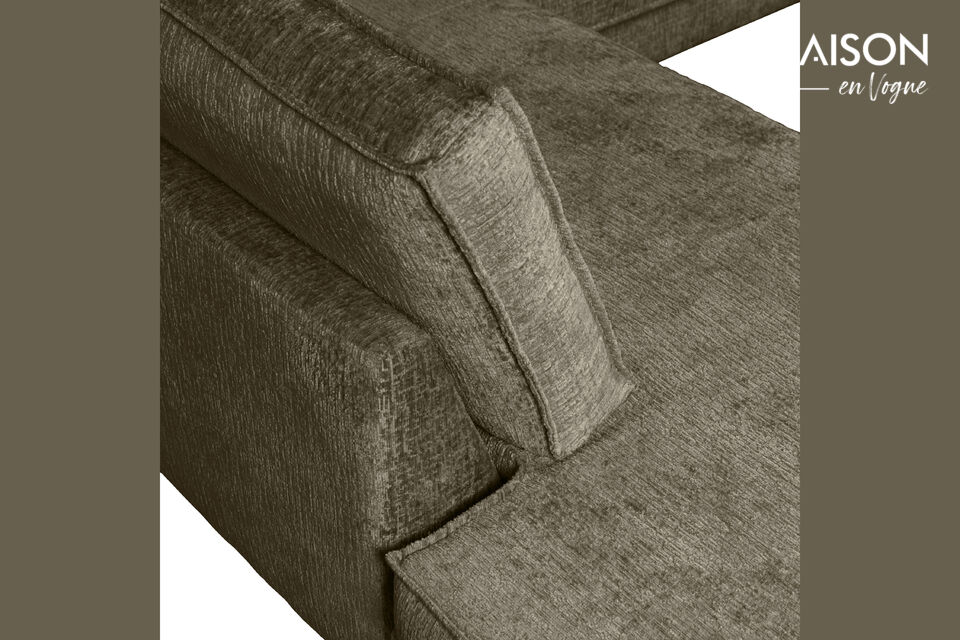 The Rodeos are generous and offer wonderfully firm seating comfort