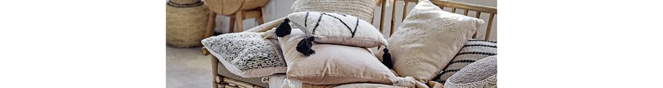 Mise en avant matière Coussin en coton Dora