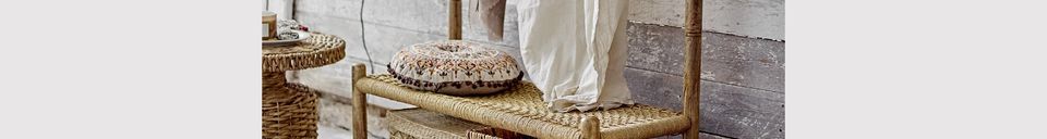 Mise en avant matière Coussin jaune en coton Becca