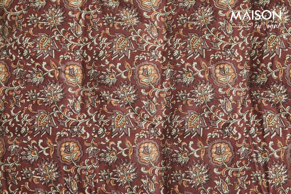 Coussin en coton aux couleurs chaudes, mélange de vieux rose, orange, beige, gris et paprika