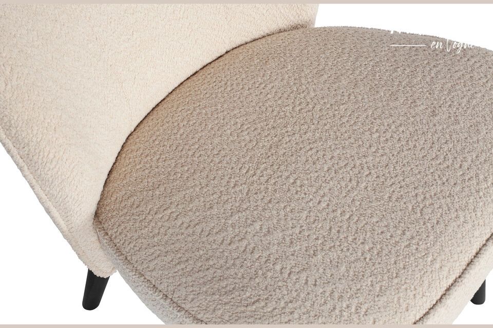 Cream sheepskin effect armchair Sara - 4