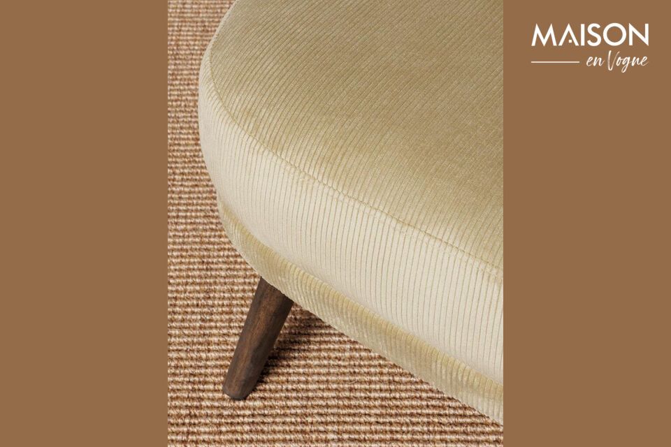 Made from high-quality polyester