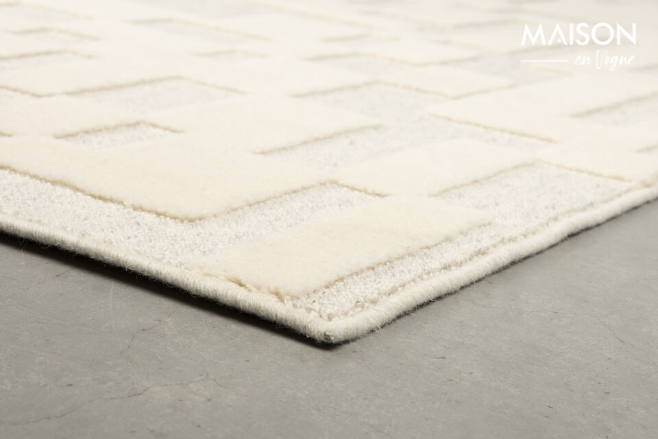 Cela permet également d’associer facilement ce tapis à différents styles et couleurs