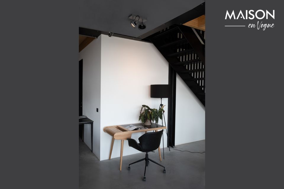A dual projector that diffuses a soft light
