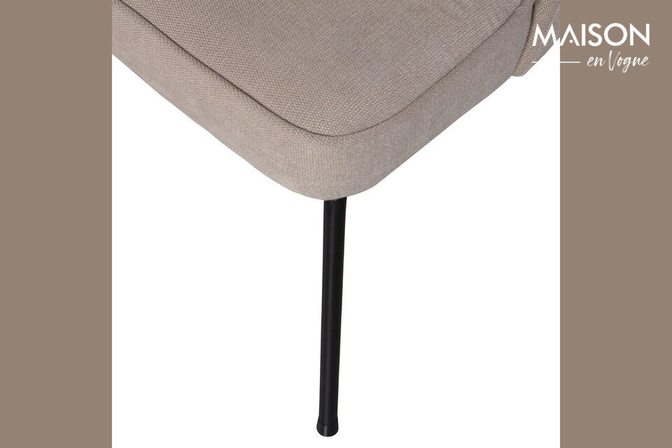 Attila is made of 90% polyester and 10% viscose