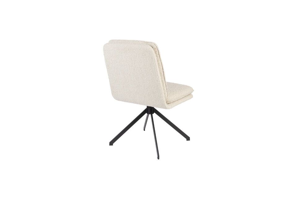 Bovendien omvat het Tyler-assortiment ook een loungestoel en een hocker