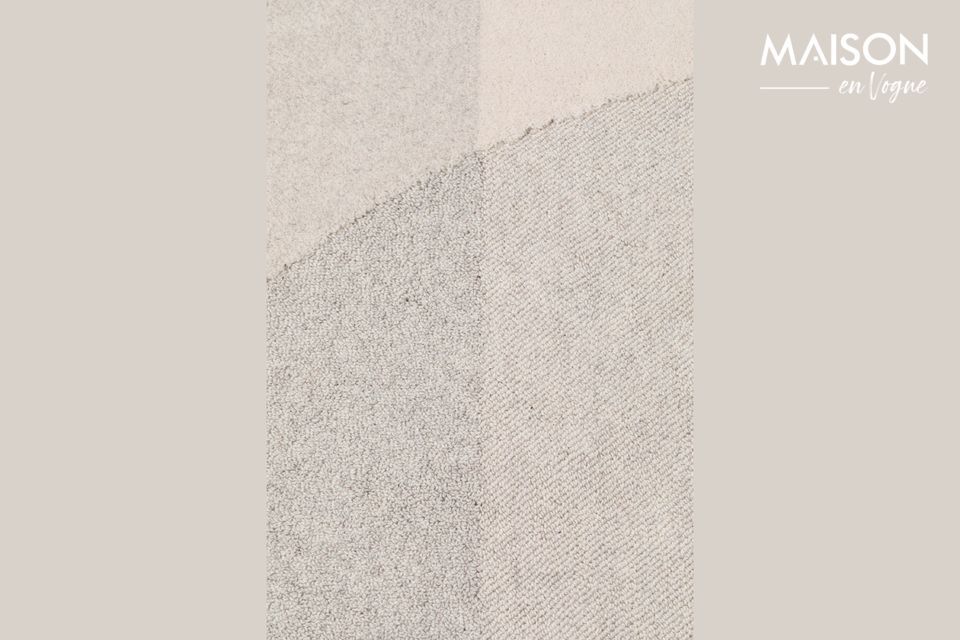 Its rectangular shape and soft colours match many decorations, making it a versatile accessory