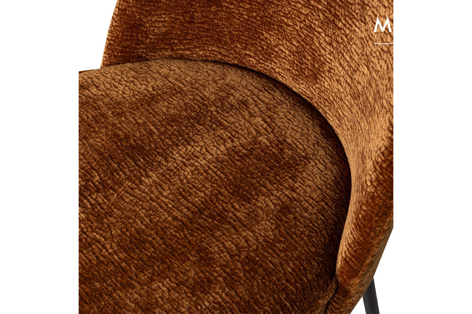 Bovendien is de stof voorzien van een luxe matte glans wat zorgt voor een hoogwaardige uitstraling