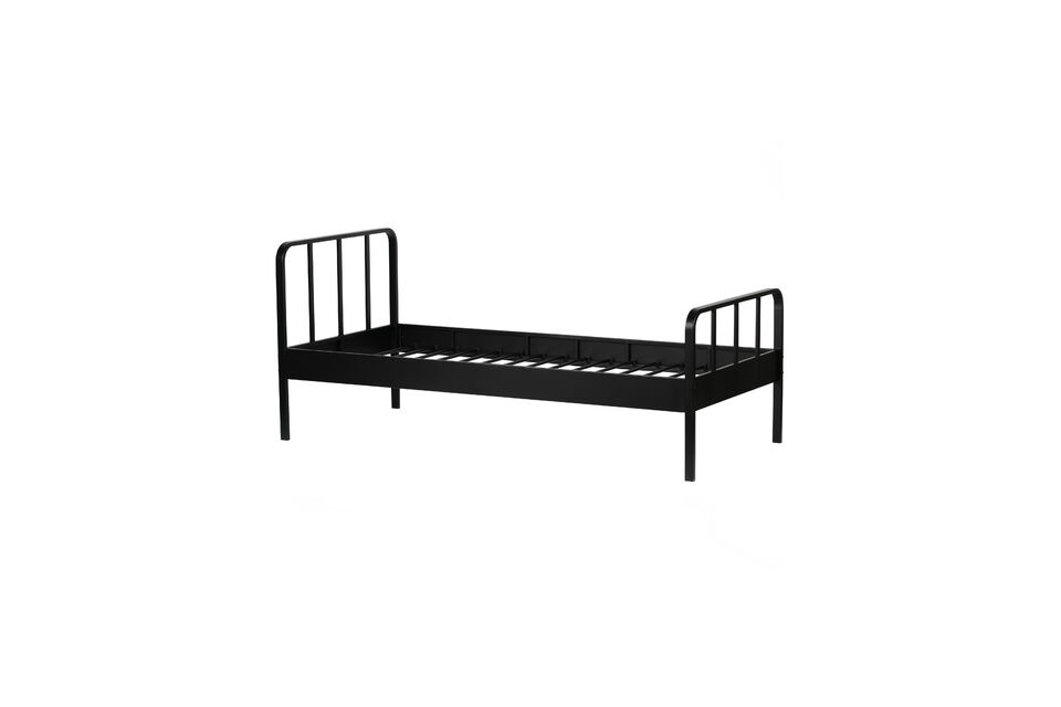 Das MEES-Bett ist für die Matratzengröße 90x200 cm geeignet