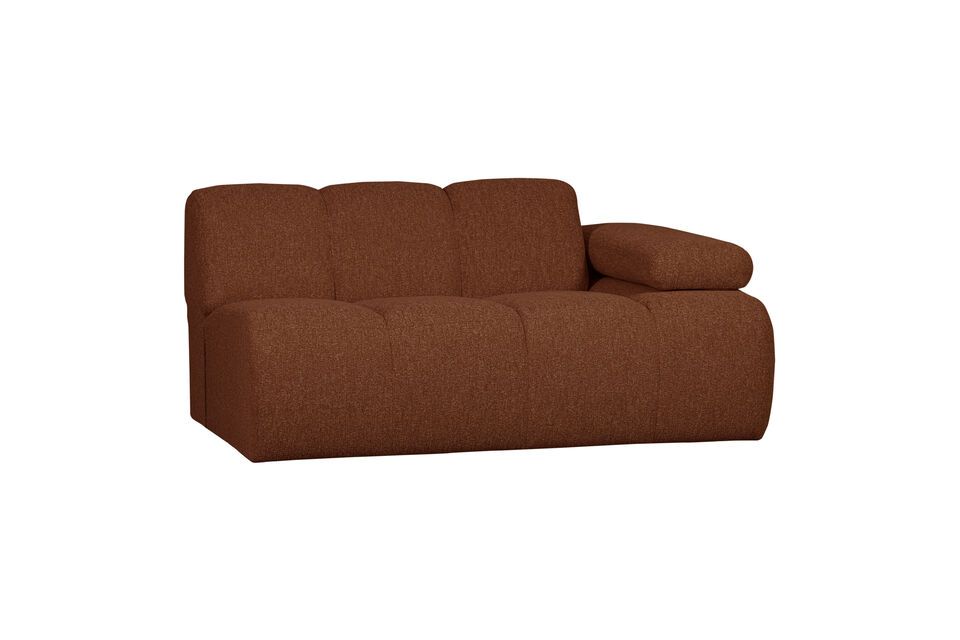 Avec ses coutures verticales elegantes