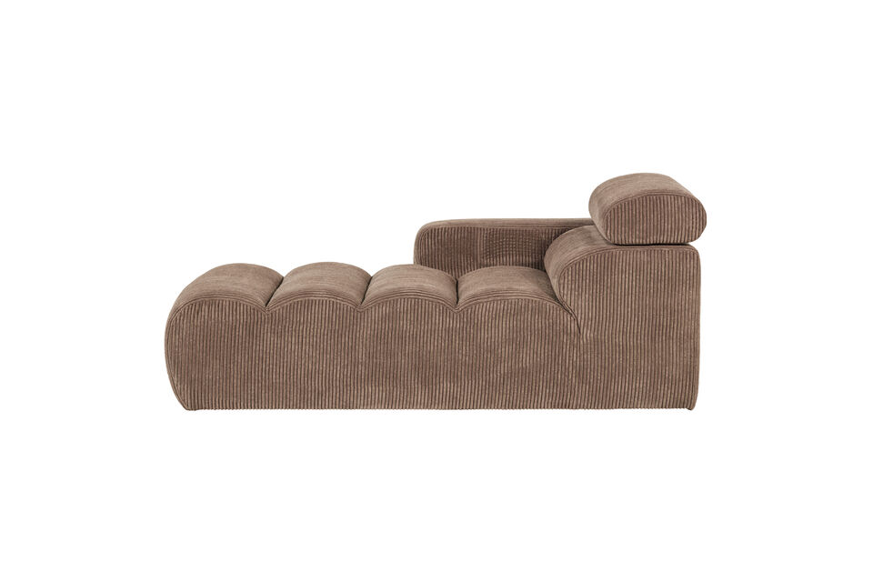 Sia che scegliate una spaziosa chaise longue o un compatto divano a 2 posti