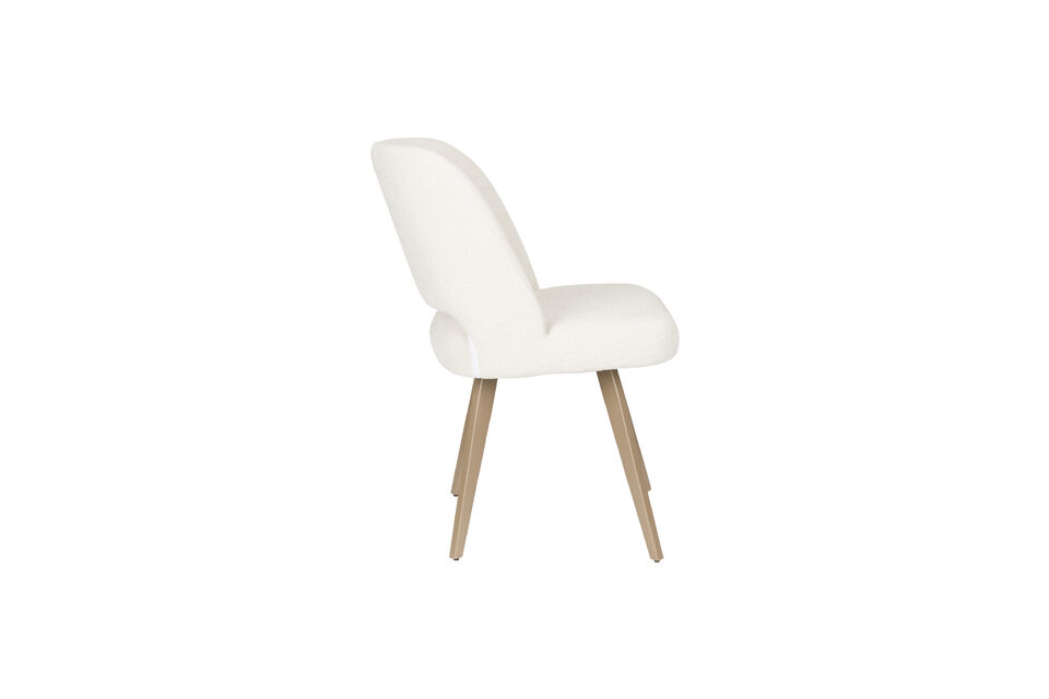 Der Yves-Stuhl vereint modernes Design mit zeitloser Eleganz