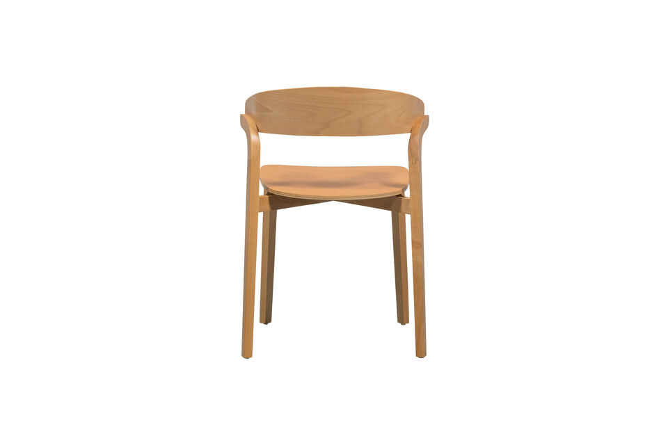 Diese Streifen werden auf ein glattes Holz geklebt und anschließend mit einer Beize und einem