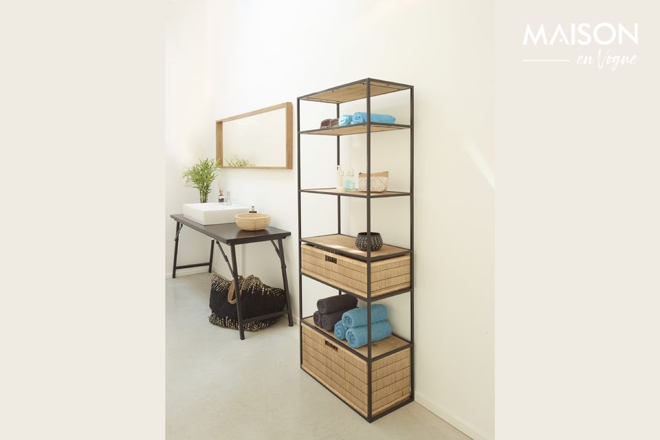 Une étagère haute et moderne pour la chambre ou le salon