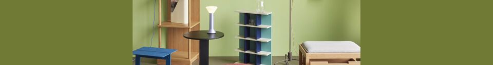 Mise en avant matière Étagère murale en bois de frêne bleu Galaxy