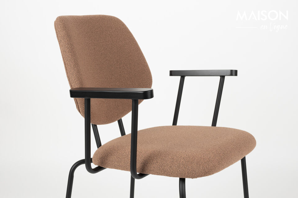 Disponible en deux couleurs modernes qui complètent chaque intérieur