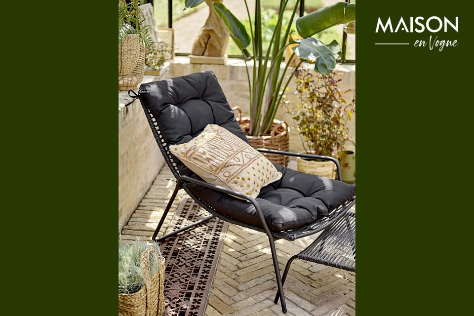 Fauteuil en métal noir Boel Bloomingville