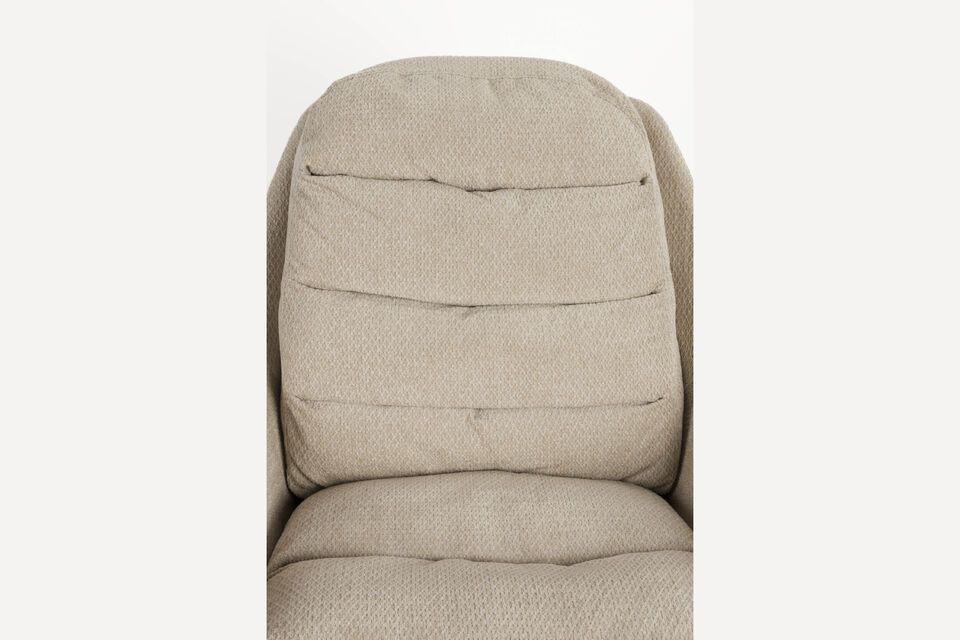 Que ce soit dans un salon scandinave minimaliste ou un intérieur plus éclectique