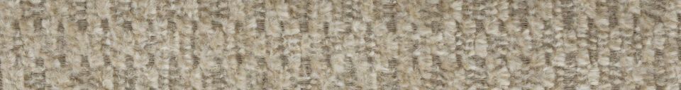Mise en avant matière Fauteuil en tissu et bois d'eucalyptus Beige Philly