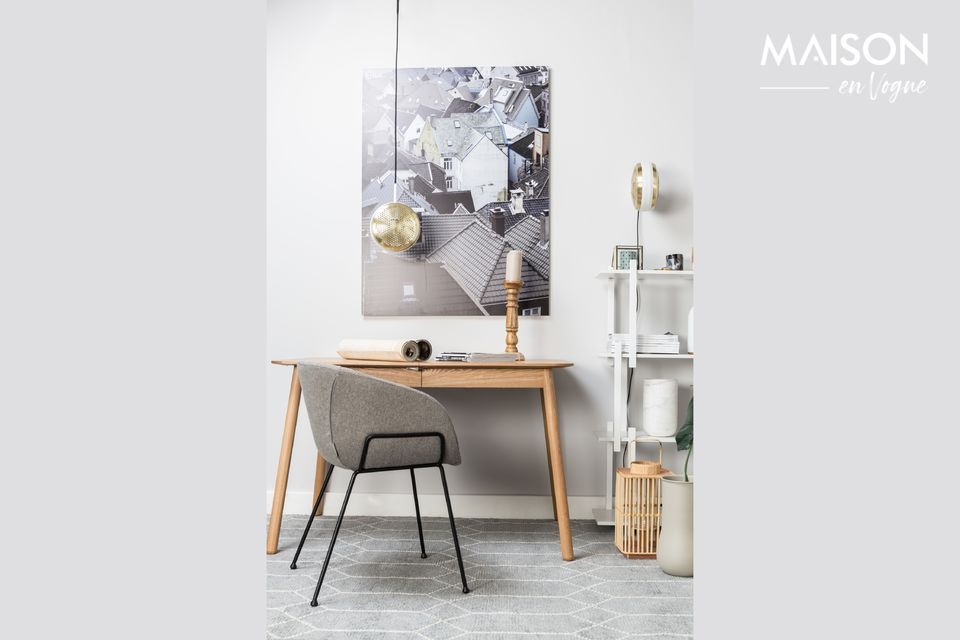 Une chaise élégante et confortable