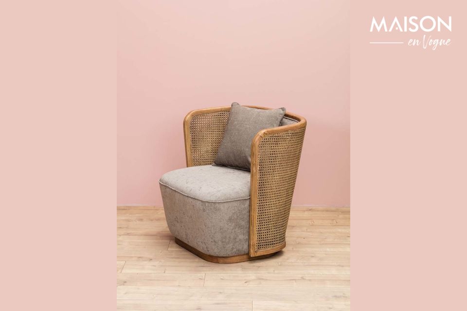 Beau fauteuil mixte rotin et tissu