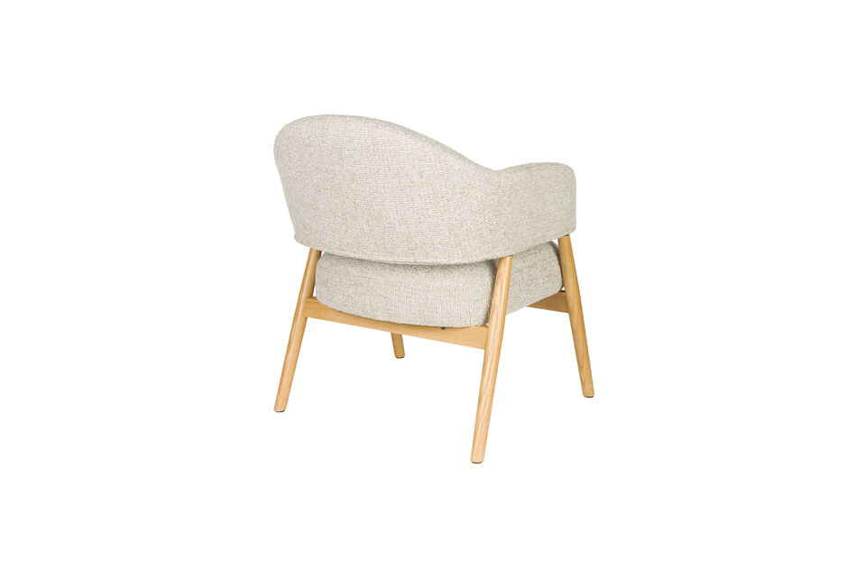 Ils sont également proposés en version chaises de salle à manger