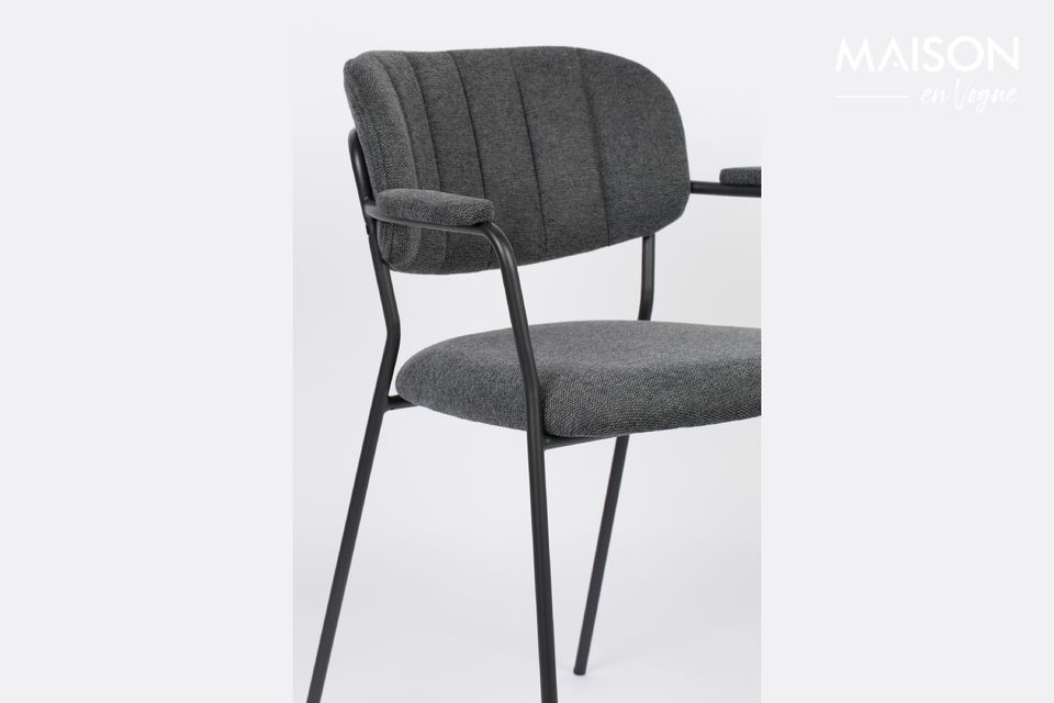 Le fauteuil Jolien Noir/Gris Foncé est une création White Label Living