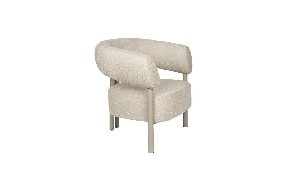 Ce fauteuil et cette chaise de salle à manger ont un aspect si accueillant que vous ne pouvez pas