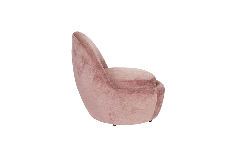 Avec son tissu moelleux et ses couleurs élégantes, ce fauteuil allie confort et style moderne