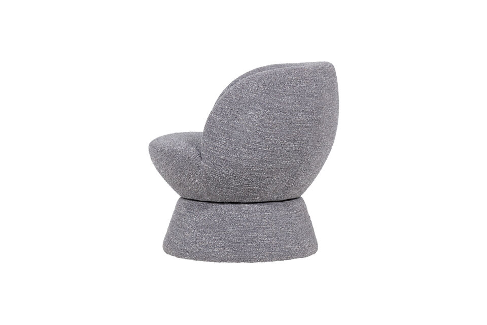 L\'assise et la base dessinent une silhouette en sablier