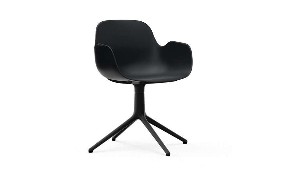 Fauteuil pivotant  noir Form Normann Copenhagen