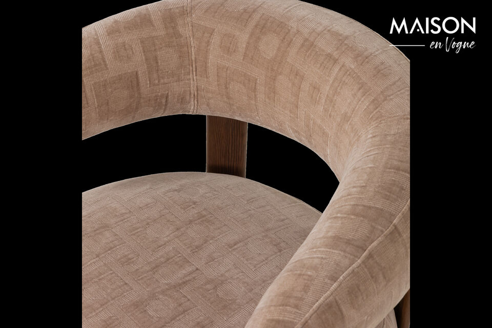 Mat&eacute;riau Le tissu Hush est fabriqu&eacute; en 100% polyester et pr&eacute;sente une