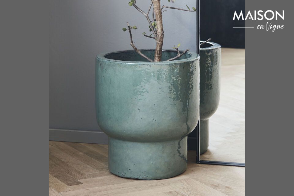 Valorizzate il vostro spazio esterno con le ceramiche Terra, dall'eleganza senza tempo.