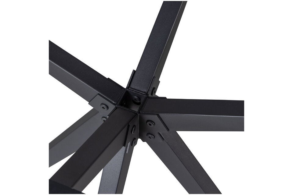 La gamba a croce Holland è perfetta per un piano da tavolo Tablo rotondo con un diametro di 120 cm