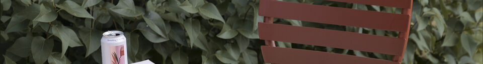 Material Details Garden chair in red aluminum Vondel