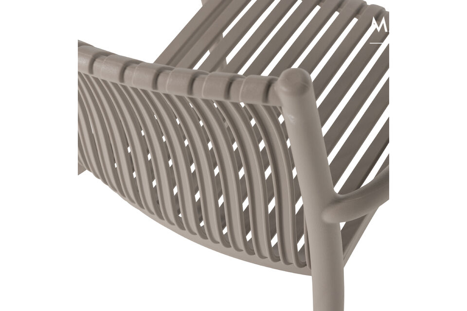 Durch das durchdachte Design fühlen Sie sich in Ihrem eigenen Garten oder auf der Terrasse sofort