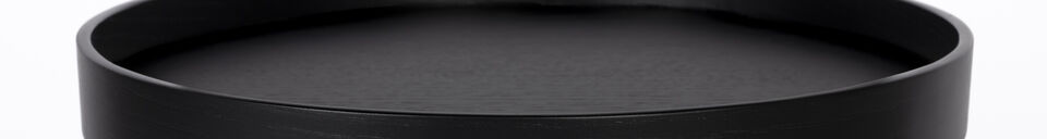 Mise en avant matière Grande table d'appoint en bois noir Yuri